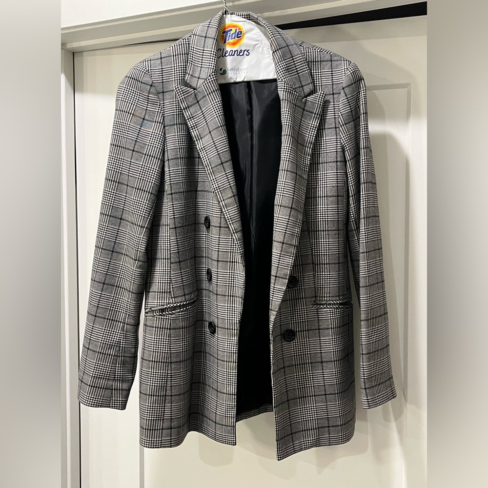 Black and white checkered blazer